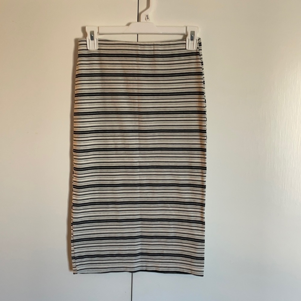 Painted Threads pencil skirt M - Picture 1 of 1